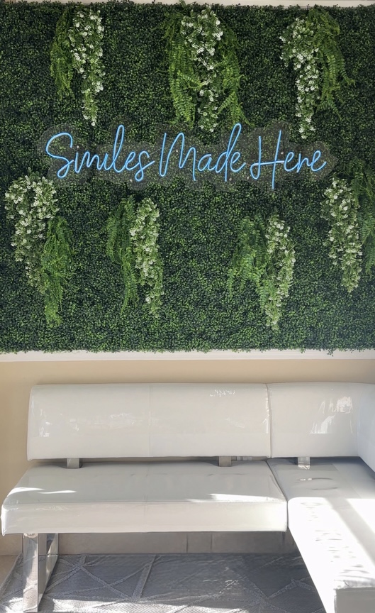 Anelisse Aesthetic Dental Design | Invisalign reg , ClearCorrect reg  and Hollywood Porcelain Veneer Smile Transformations