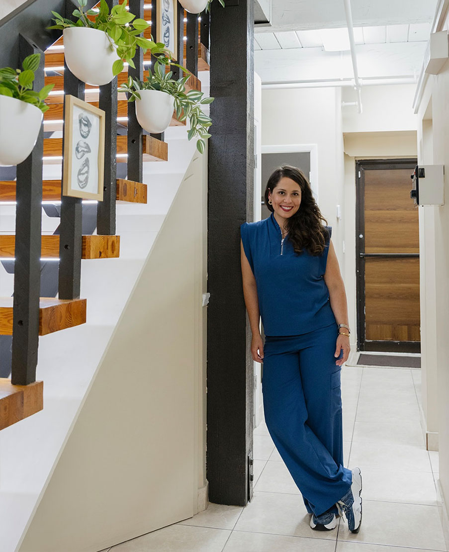 Anelisse Aesthetic Dental Design | Invisalign reg , Juvederm reg    Dermal Fillers and Cosmetic Smile Makeover